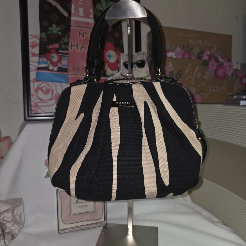 ✨️LOW START✨️Kate Spade NewYork Zebra Printed Canvas Bag - Picture 13 of 13